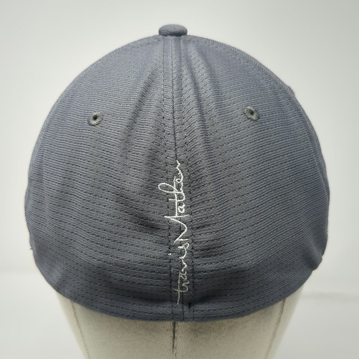 TravisMathew Baseball Cap Gray XL Fitted Mesh Texture 3D Logo Flexfit Script Hat