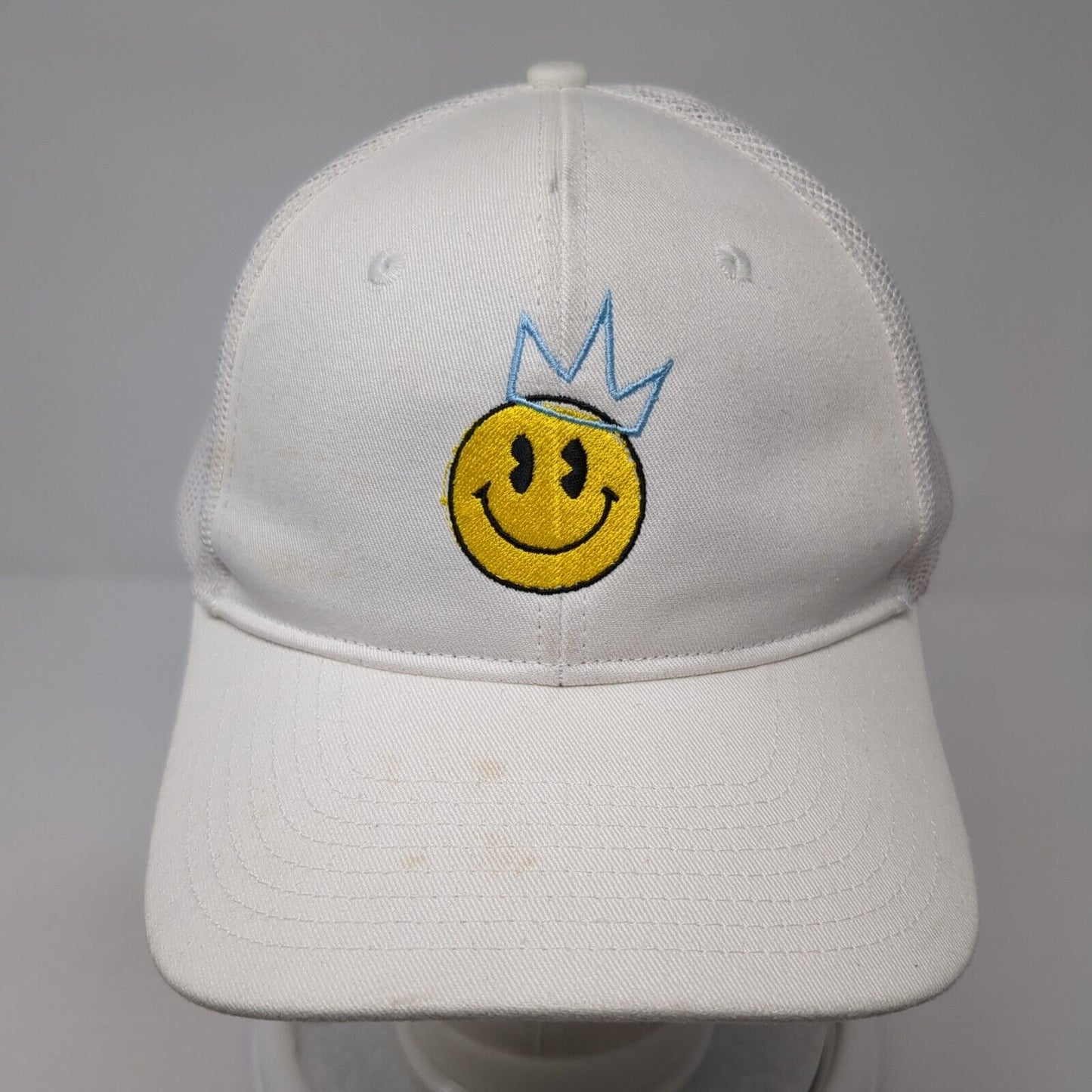 Smiley Crown Snapback Mesh Back Trucker Hat White Cream One Size 6 Panel