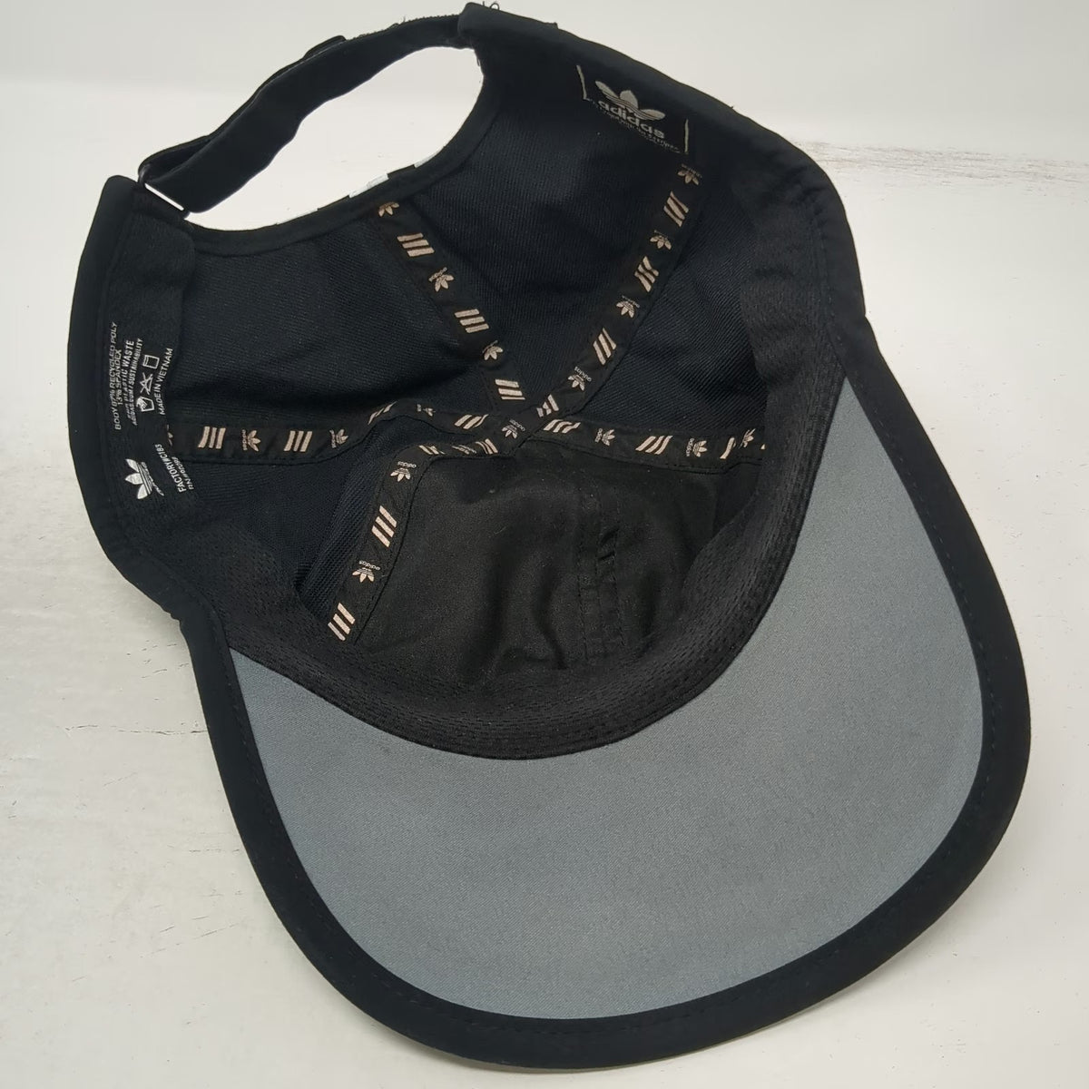 Adidas Baseball Cap Black White One Size Trefoil Logo Three Stripes Sport Hat