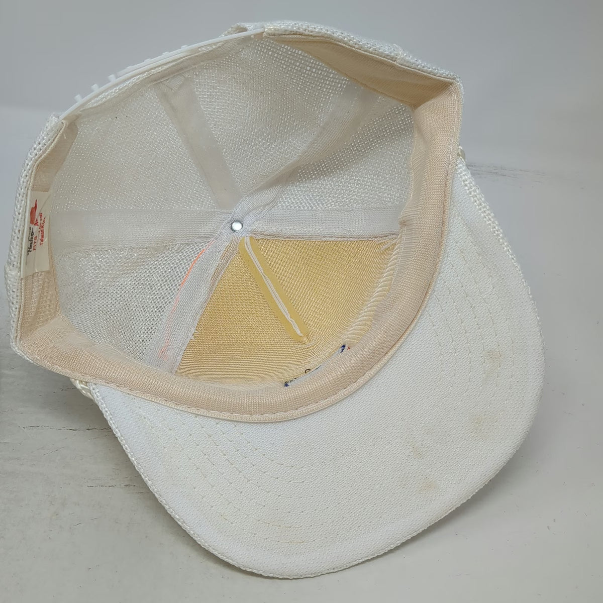 Designer Award Trucker Hat White OS Chevron Safety Award Mesh Snapback Rope
