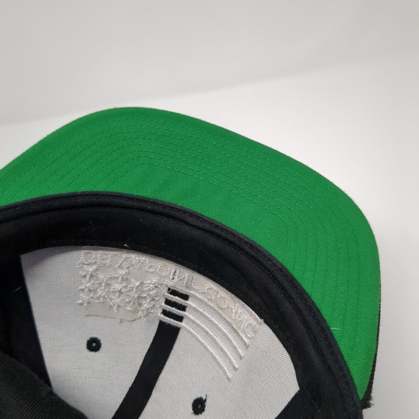 Delta Point Co Inc Snapback Hat Black OS Adjustable Patriotic Mesh Sport-Tek