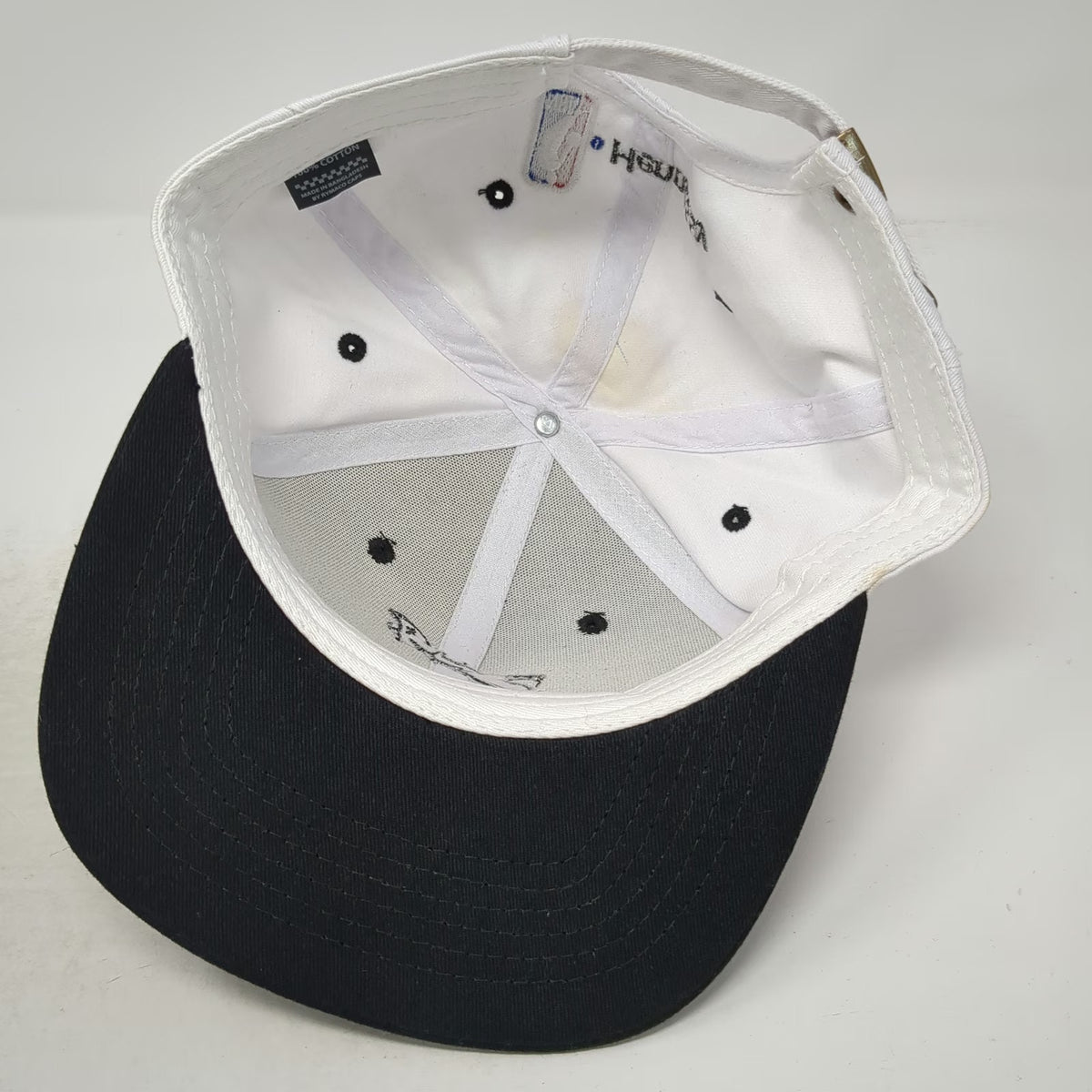 Hennessy NBA Rymaco Cap White Black Bras Arme Official Spirit 1765 Strapback Hat