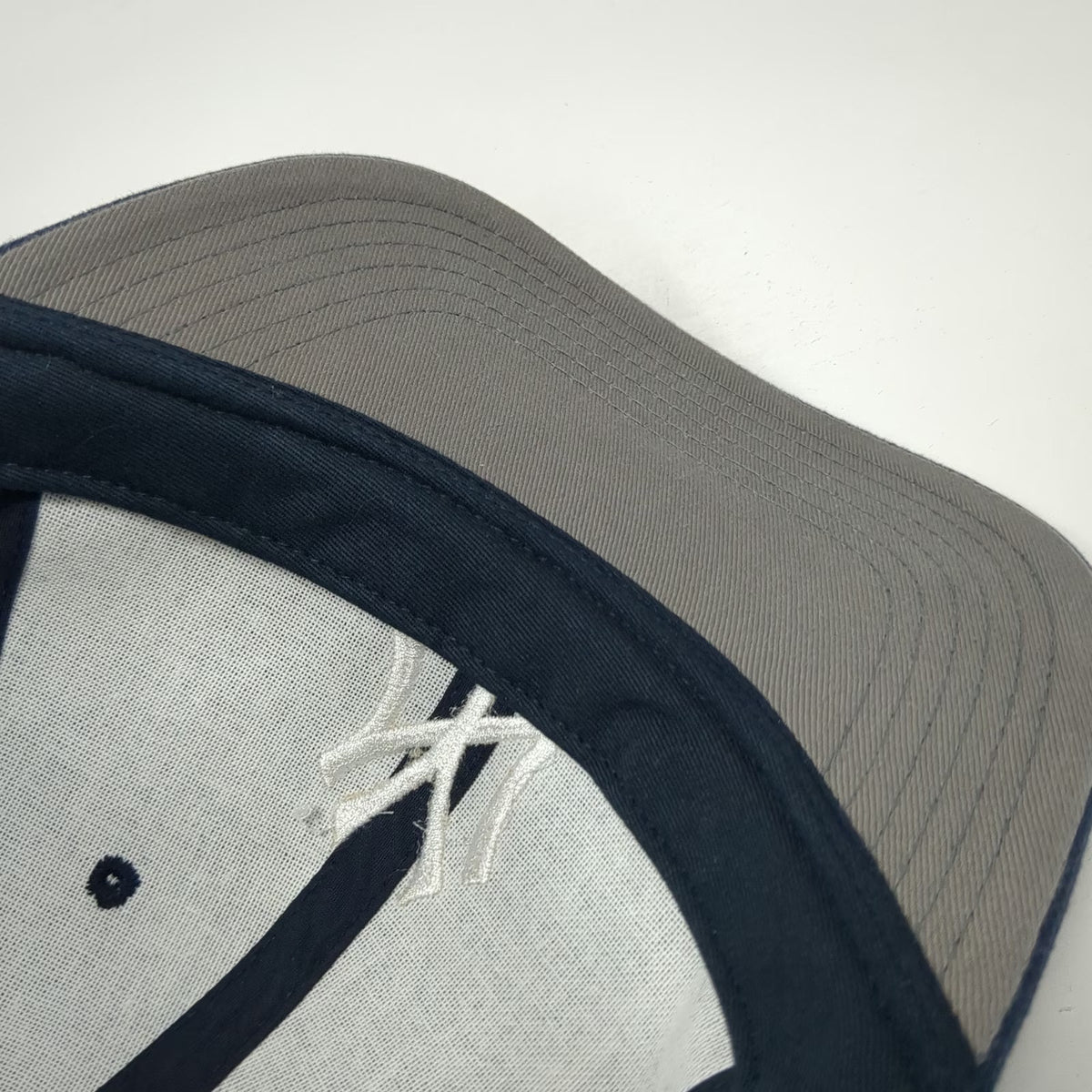 New York Yankees MLB T.E.I. Baseball Cap Blue White One Size Gray Undervisor Hat