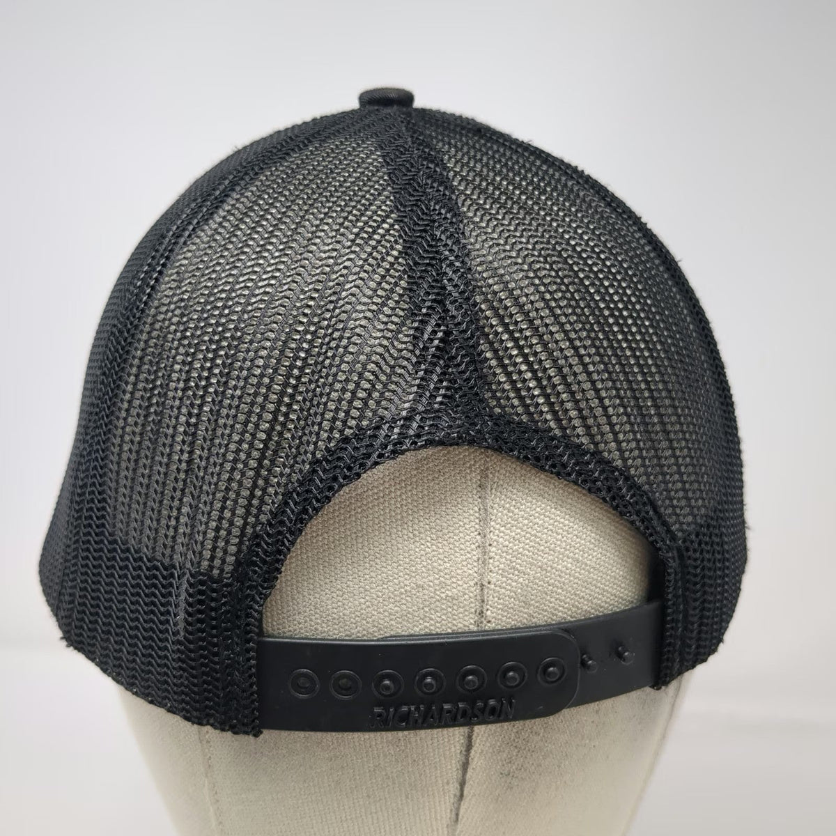 Richardson Trucker Hat Black One Size Googan Baits Mesh Snapback Fishing Tackle
