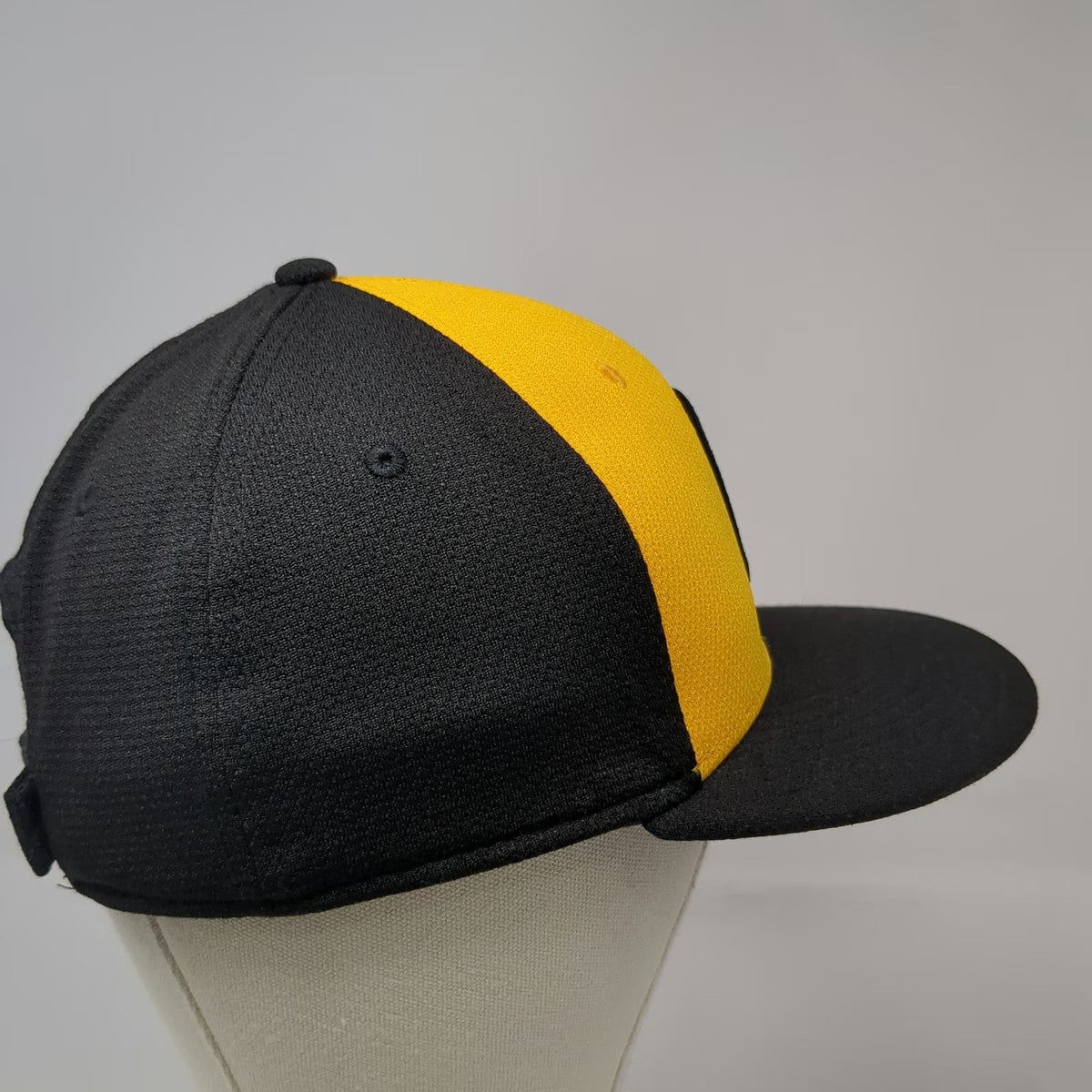 OC Sports MLB Pittsburgh Pirates Yellow Baseball Cap OS Strapback Curved Hat