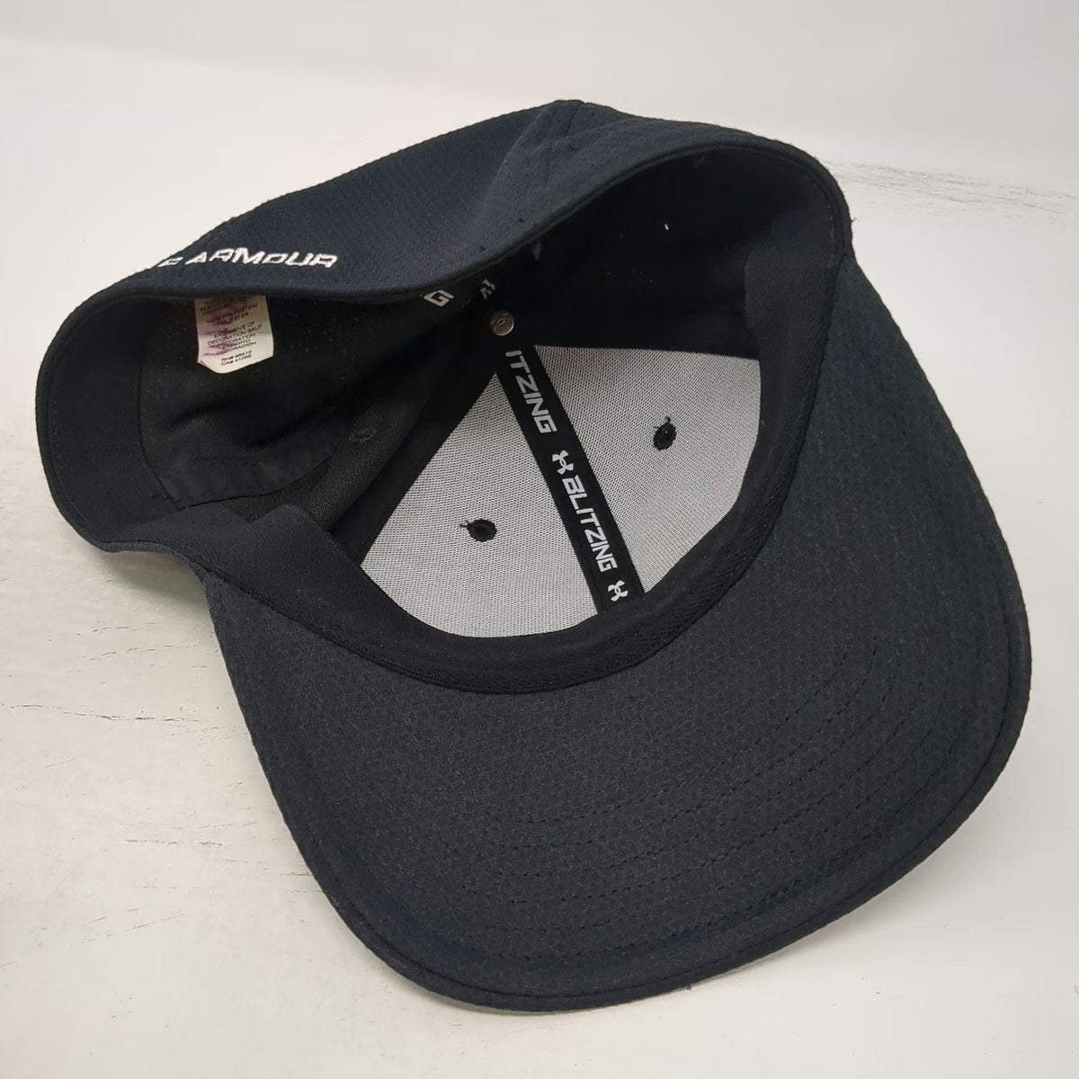 Under Armour Baseball Cap Black L Blitzing Classic Fit Embroidered Logo Hat