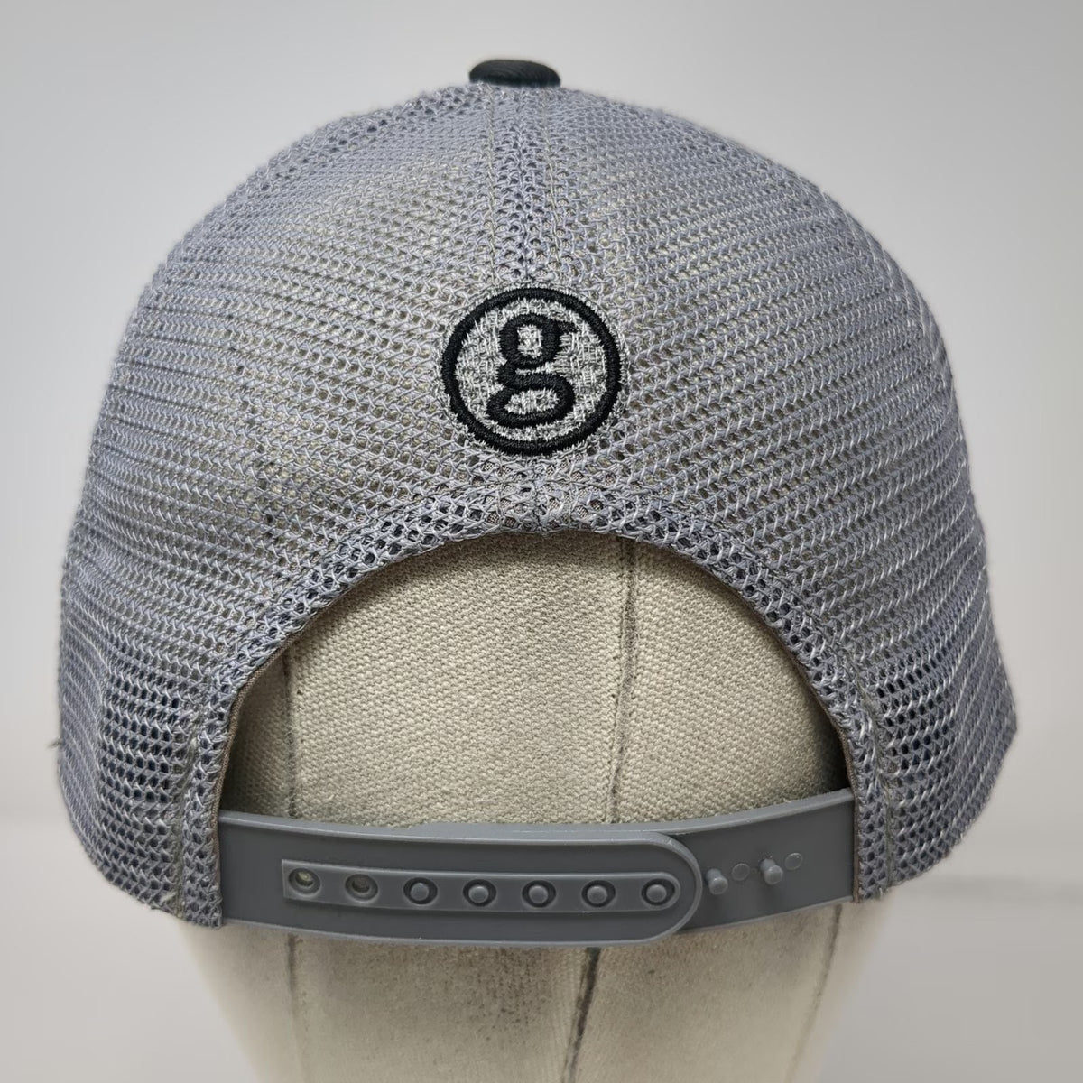 Garth Brooks Stadium Tour Trucker Hat Black Gray One Size Mesh Snapback Series
