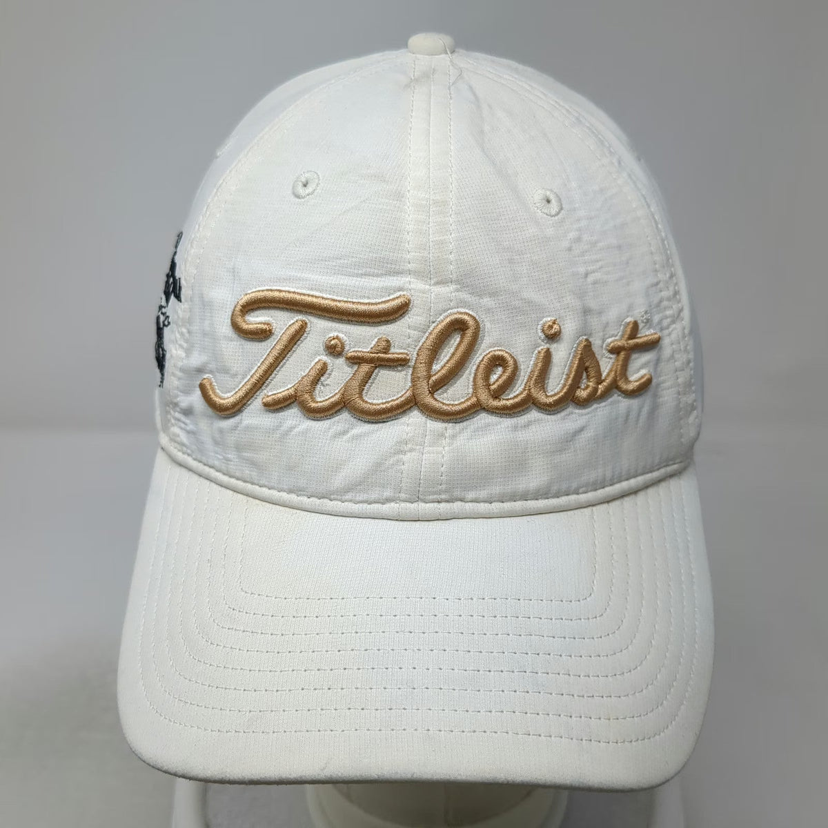 Titleist Baseball Cap White One Size Gold Script Raised Embroidery Bank Logo hat