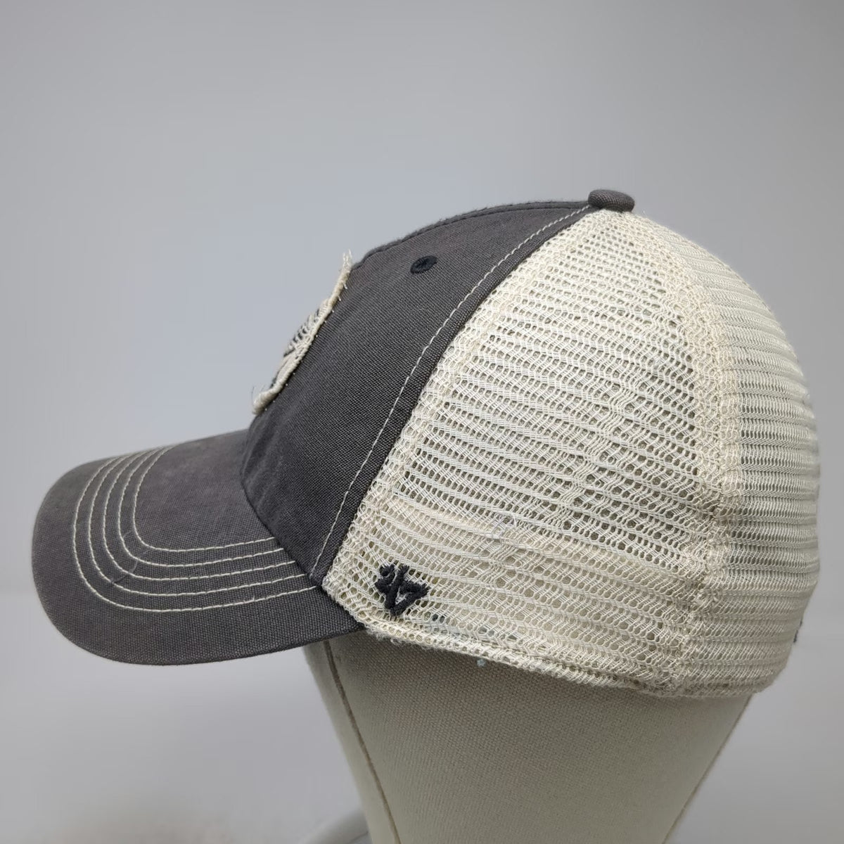 Detroit Red Wings NHL '47 Brand Gray One Size Cap Mesh Back Stretch Fit Hat