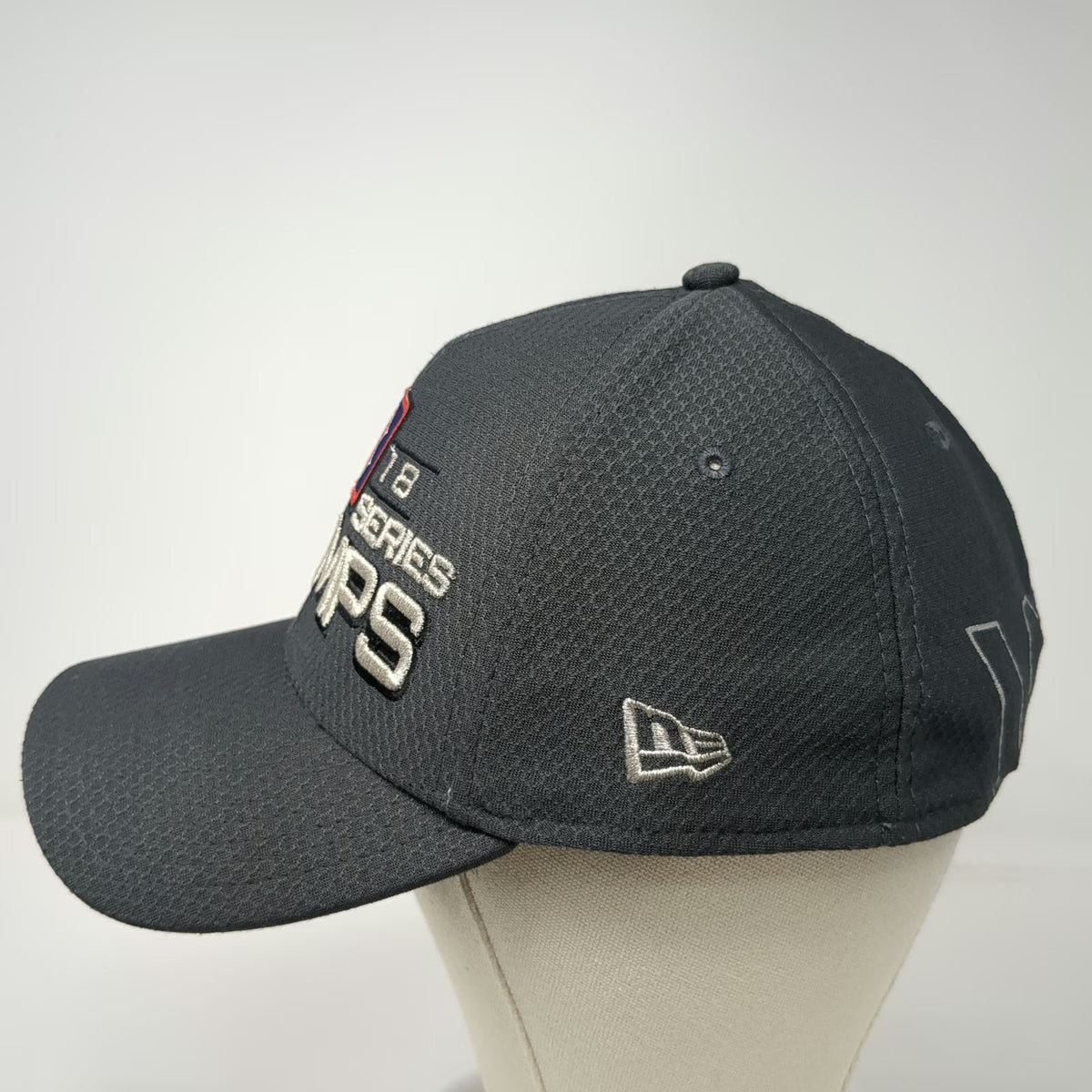 New Era Boston Red Sox MLB Gray Baseball Cap One Size 2018 World Series Hat