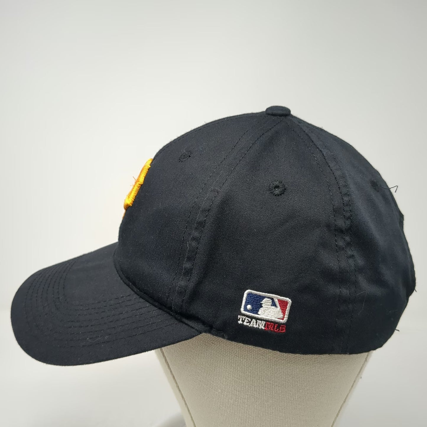 Pittsburgh Pirates MLB Outdoor Cap Baseball Cap Black One Size Strapback Hat