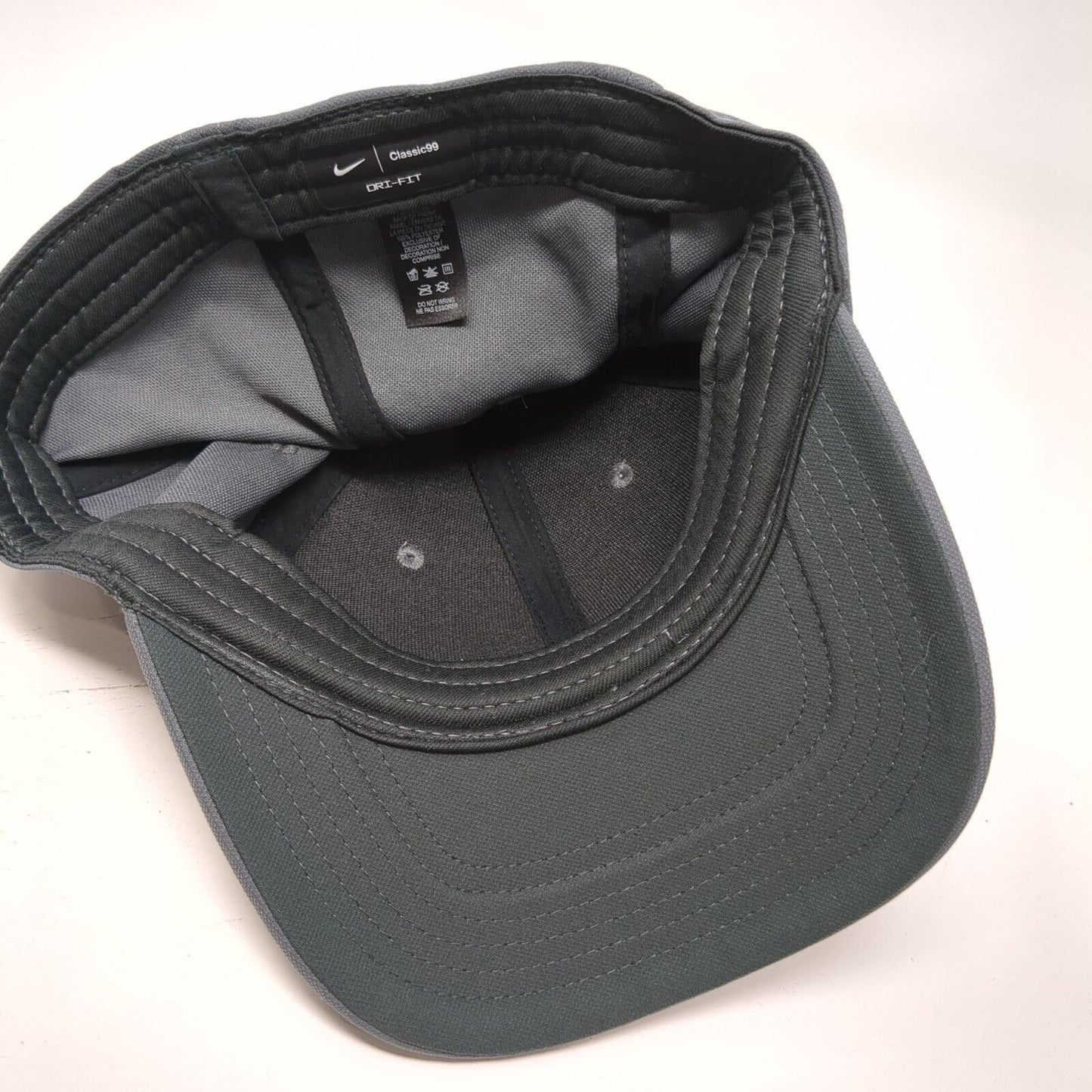 Subtext Fitted Hat Gray M/L Nike Swoosh Classic99 Dri-Fit W/Tags