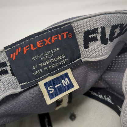 TravisMathew Baseball Cap Gray M Fitted Hat Flexfit Polyester Curved Brim Golf
