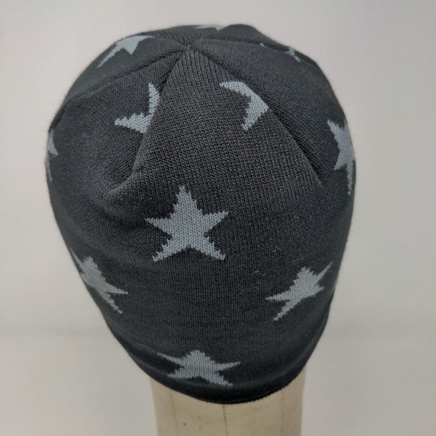 Vbiger Men's Knit Beanie Hat Cap Black Gray Stars All Over Print
