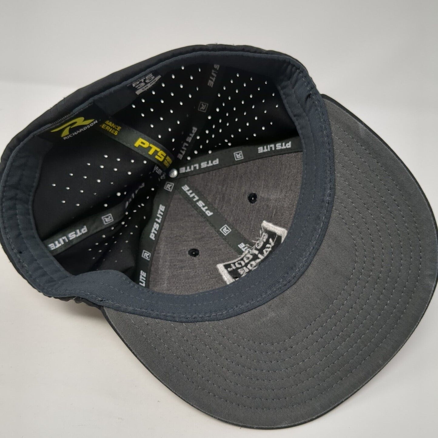 5-Tool Valor Fitted Hat Black S/M Embroidered Lightweight PTS30 Richardson