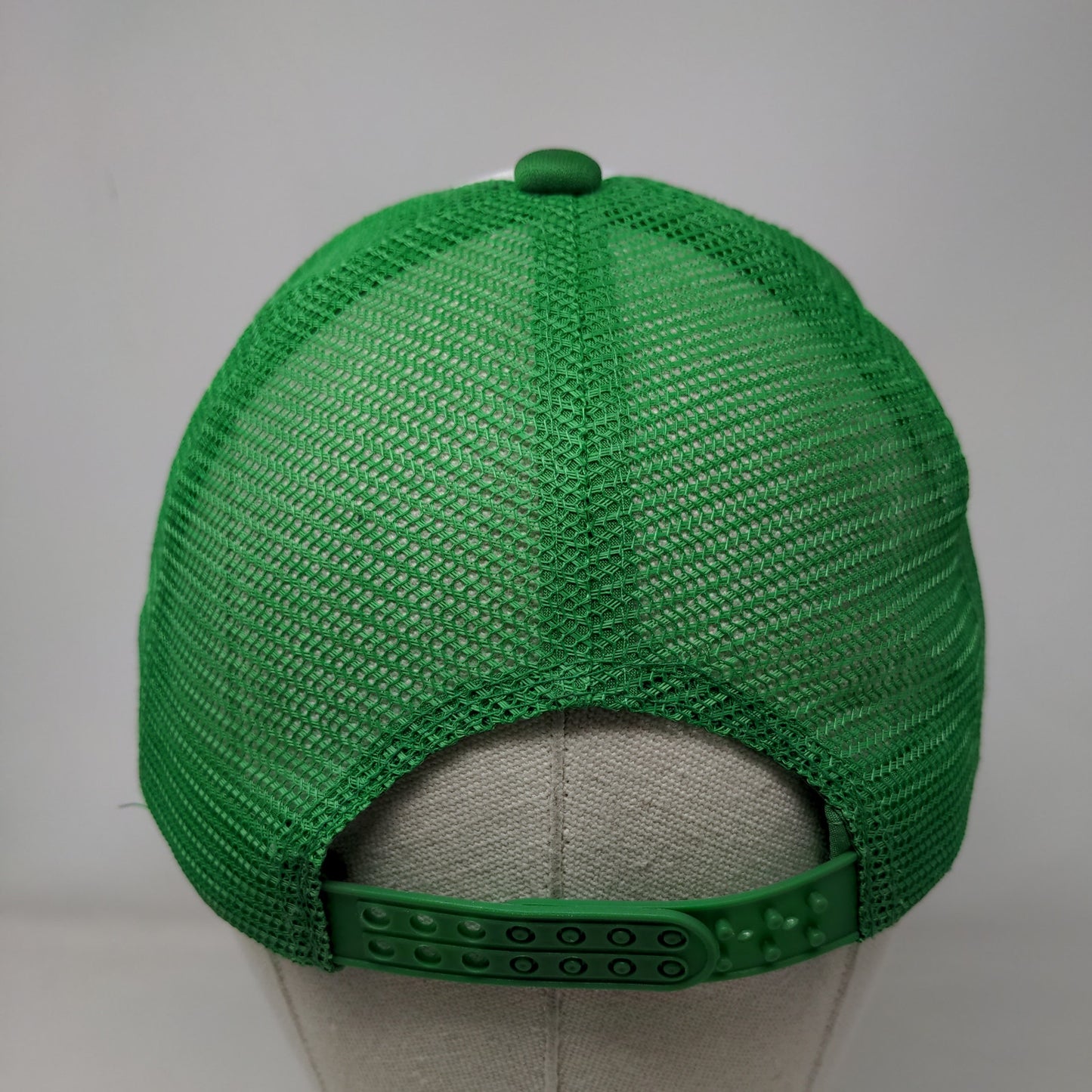 7-11 Beatbox Snapback Mesh Back Trucker Hat Green White Polyester Logo