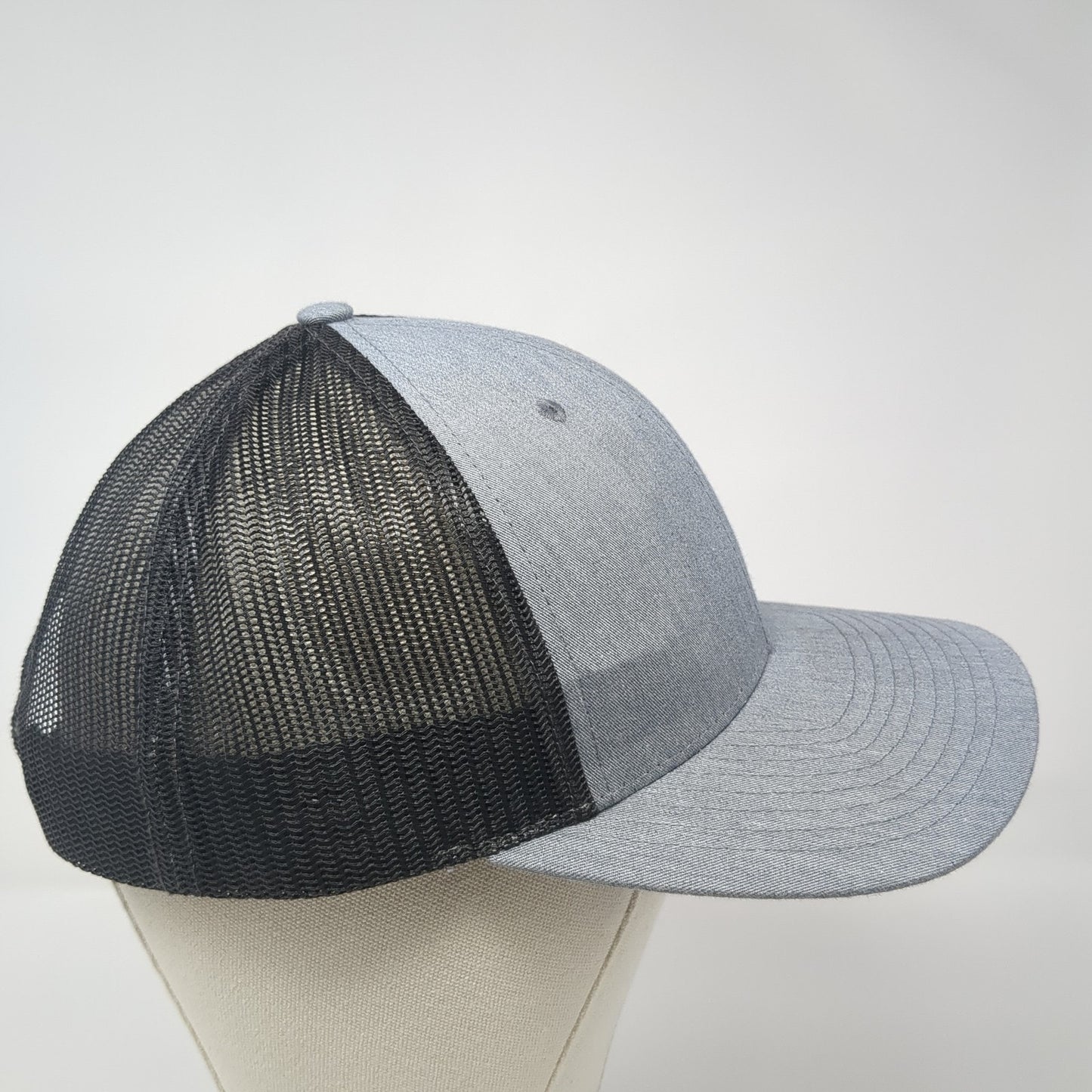 The Russell Corporation Trucker Hat Gray Large Adjustable Mesh Back Richardson