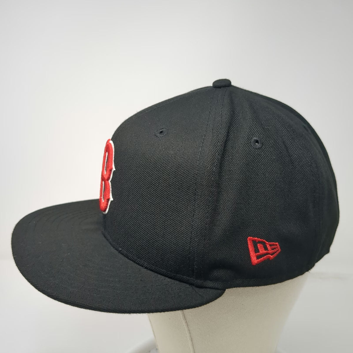 Boston Red Sox MLB New Era Snapback Black One Size Flat Brim 9FIFTY Baseball Hat