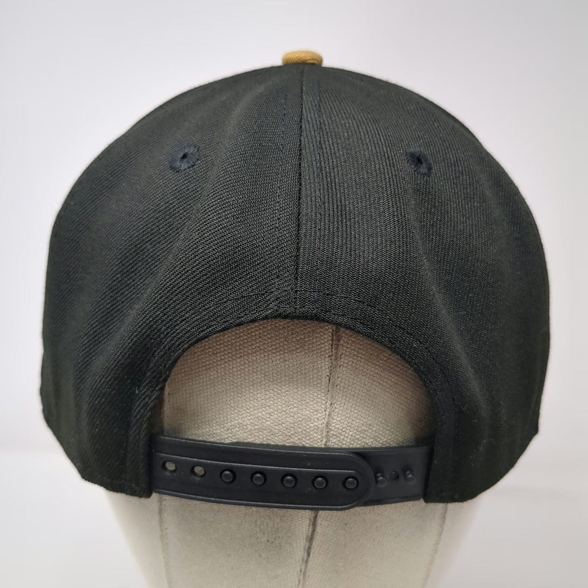 Atlanta Braves MLB New Era Snapback Hat Black One Size Brown Gold Green 9FIFTY
