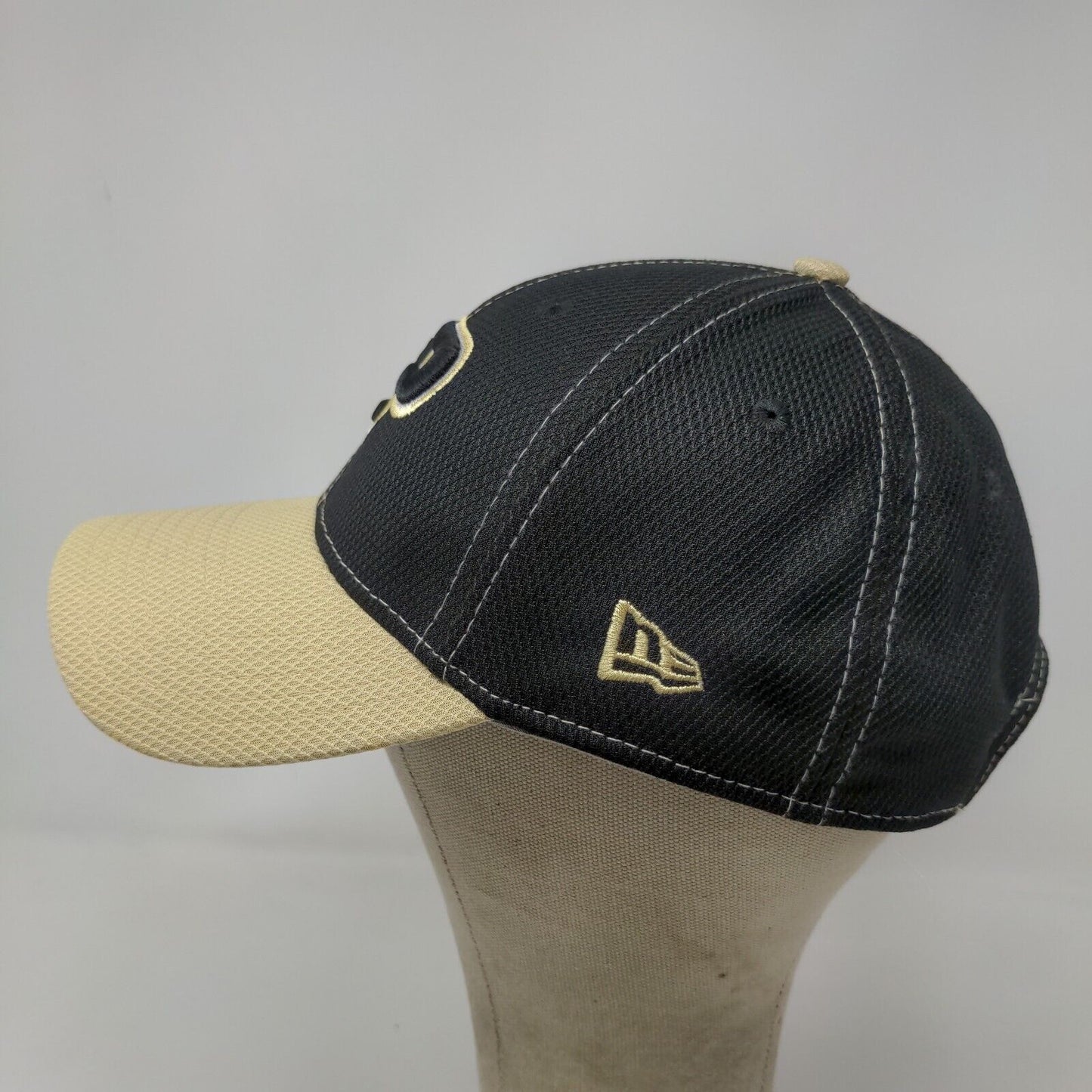 New Era Mens Strapback Hat black Gold Adjustable Embroidered Purdue Boilermakers