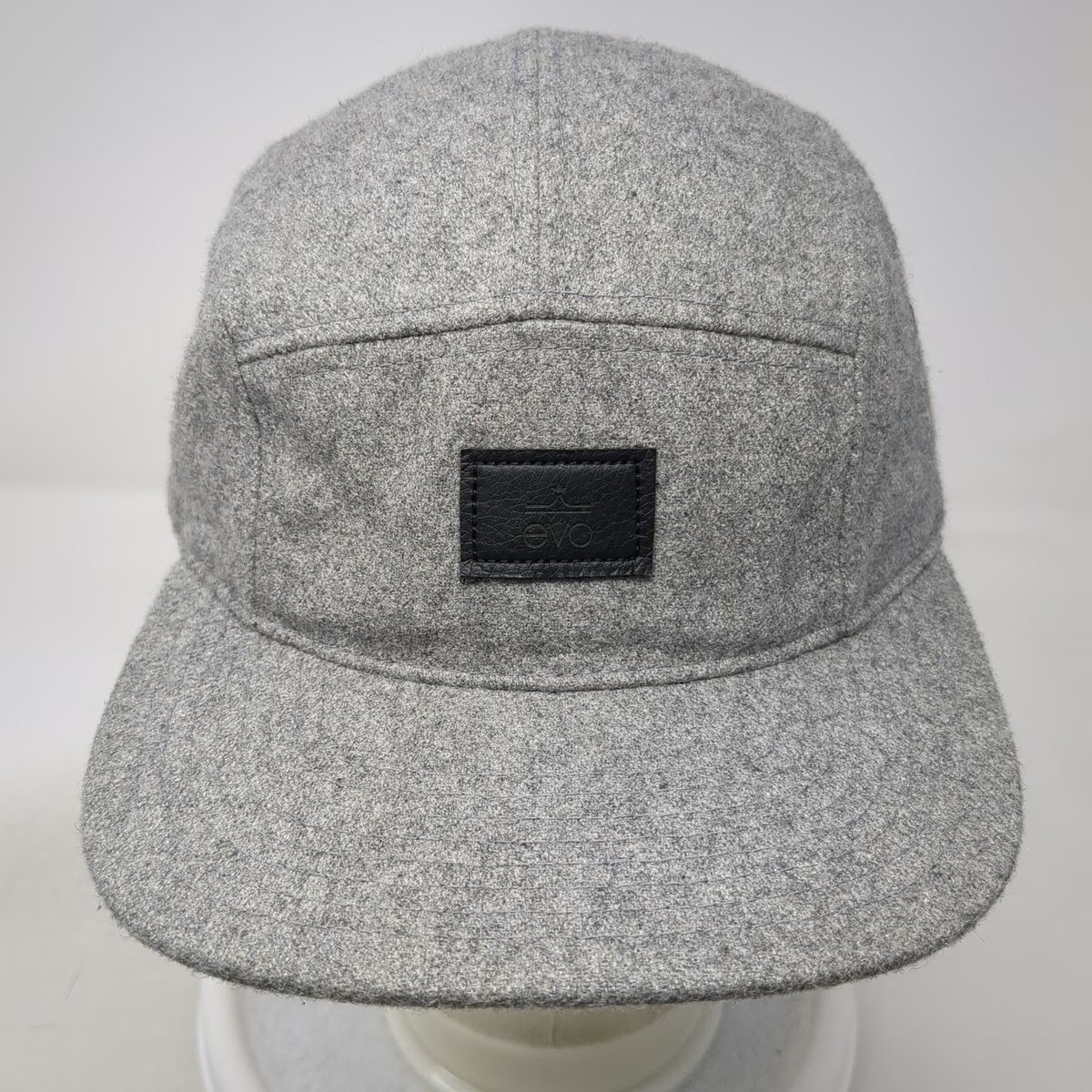 Evo 5 Panel Gray Hat One Size Wool Blend Leather Strapback Logo Patch Flat Brim