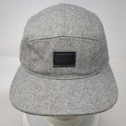 Evo 5 Panel Gray Hat One Size Wool Blend Leather Strapback Logo Patch Flat Brim
