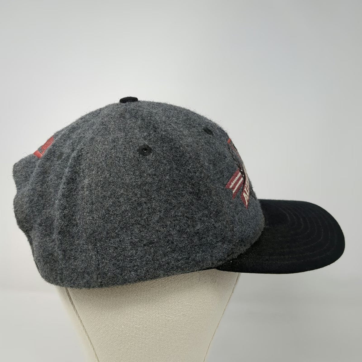 Nike Snapback Hat Gray One Size Wool Blend Authentic Athletics N Logo Sport