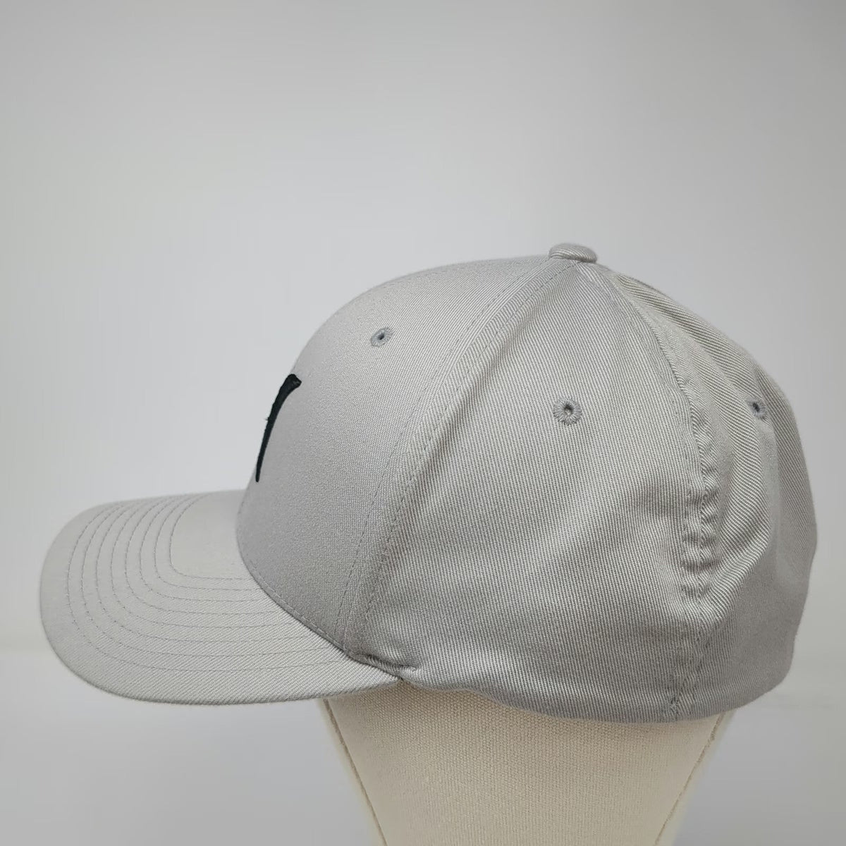 Hurley Baseball Cap Gray XL Fitted Flexfit Embroidered Logo Curved Brim Hat Surf