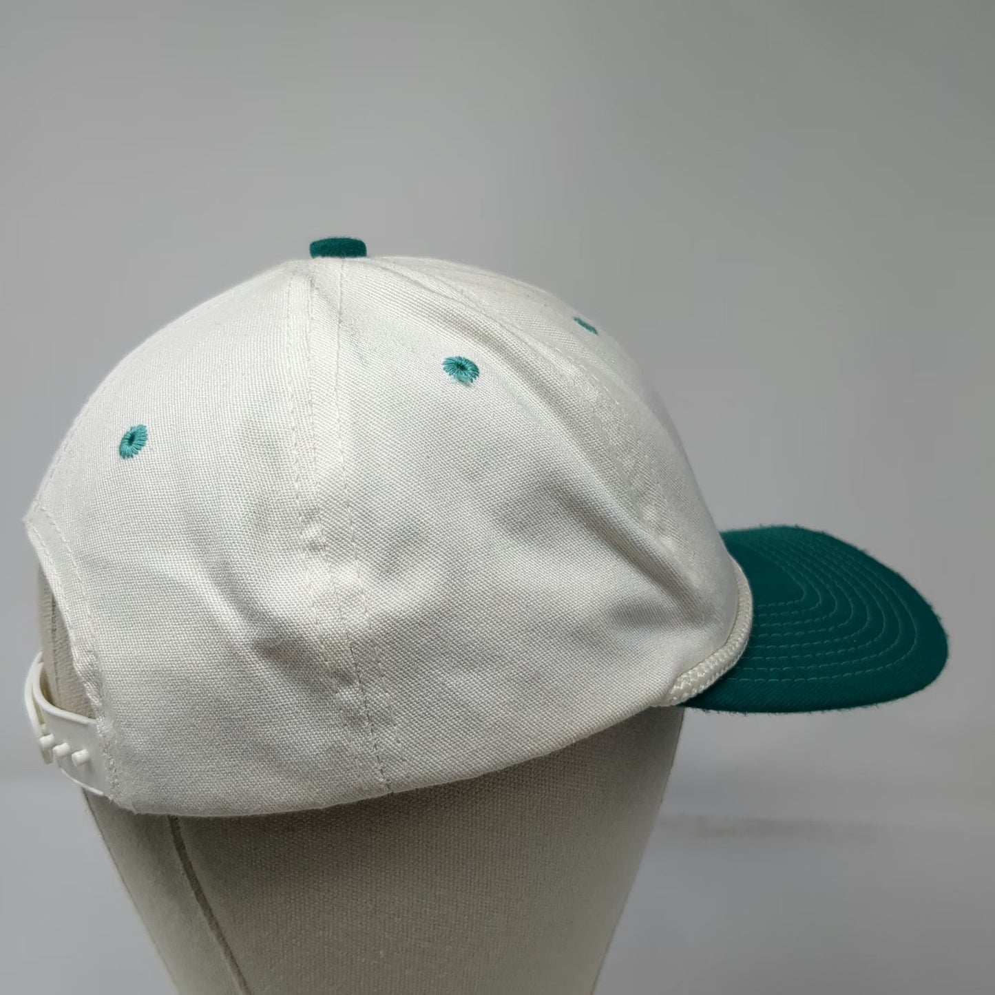 Acme Clothing Snapback White Vintage Bugs Bunny Golf Rope Hat Made in USA 1991