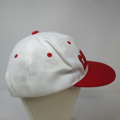 Snapback Hat White Red One Size Canada Embroidered Flat Brim Two Tone 6 Panel