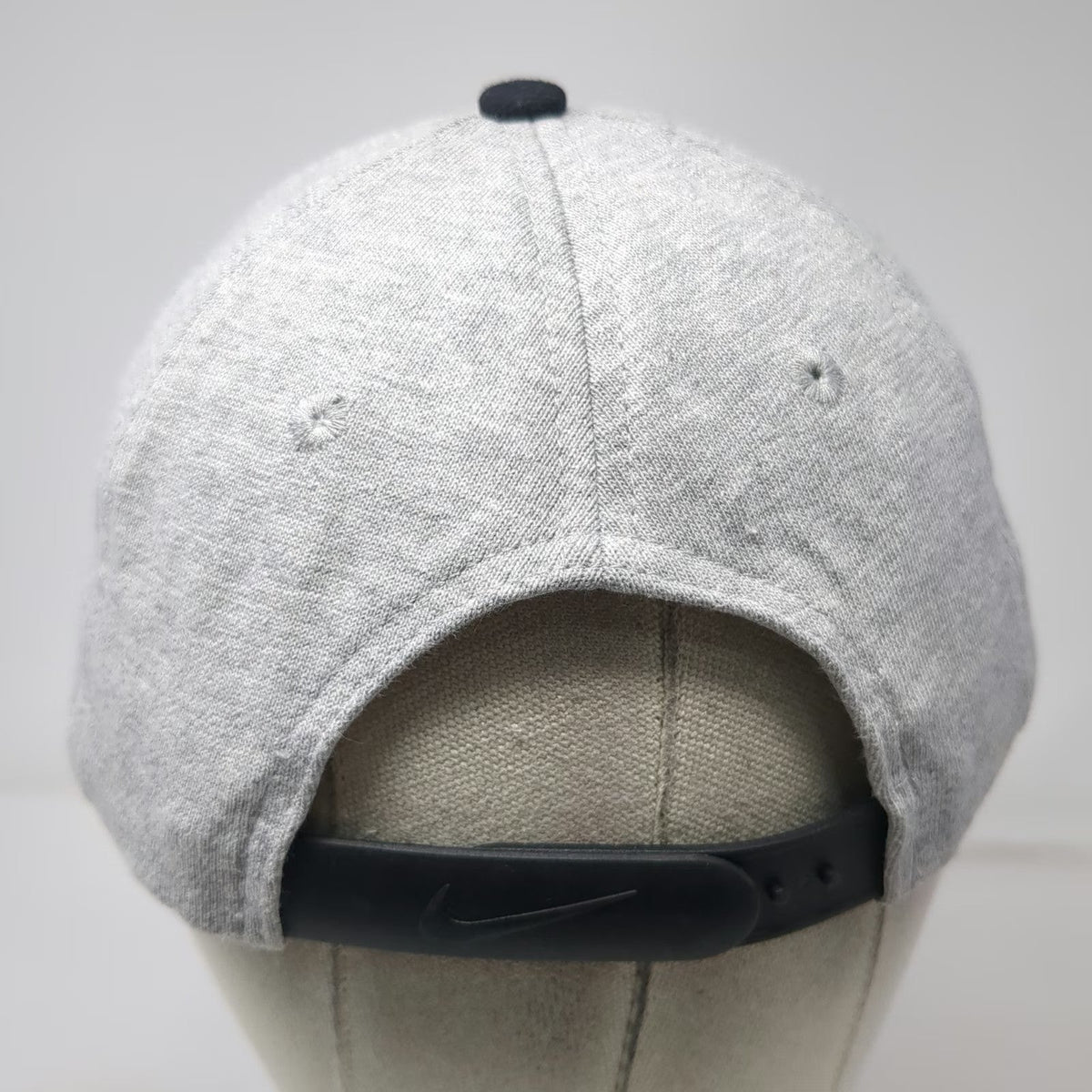 Nike Snapback Hat Gray Black OS Tennis Swoosh Cotton Patch Logo Brim Vintage
