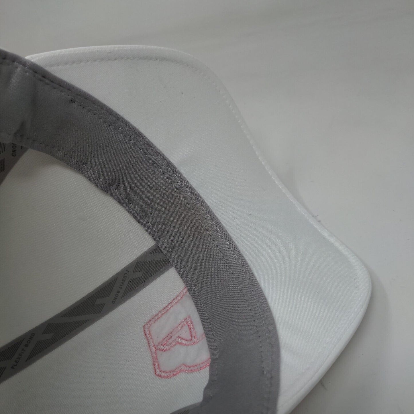 Altimeters Fitted Hat White Large/XL Flexfit Delta Embroidered 6 Panel