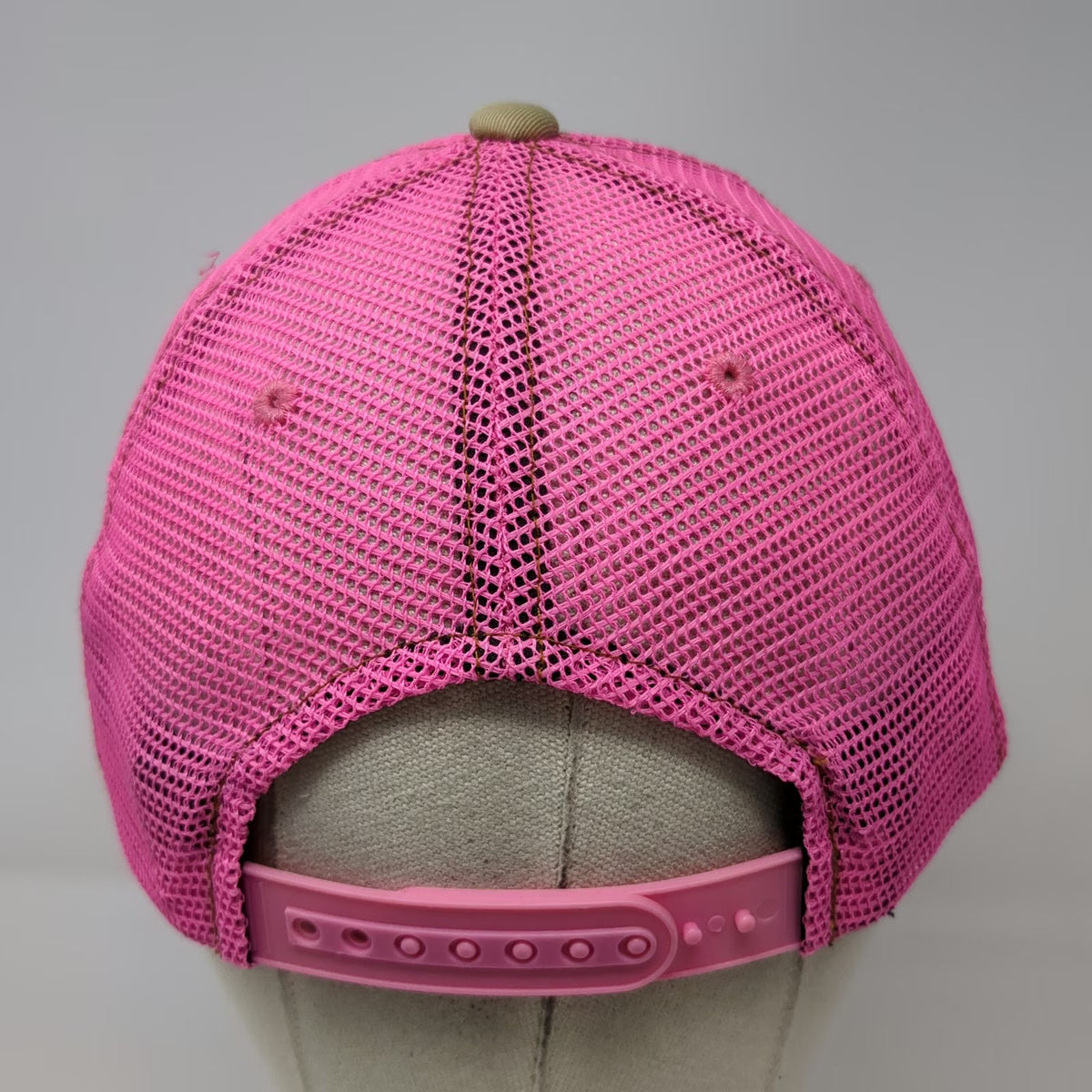 Von Dutch Trucker Hat Beige Pink One Size Mesh Snapback Patch Logo