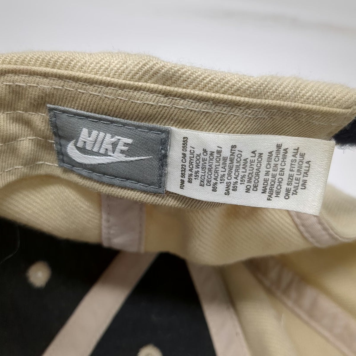 Nike Baseball Cap Beige Vintage Arched Embroidered Logo Strapback Hat Swoosh