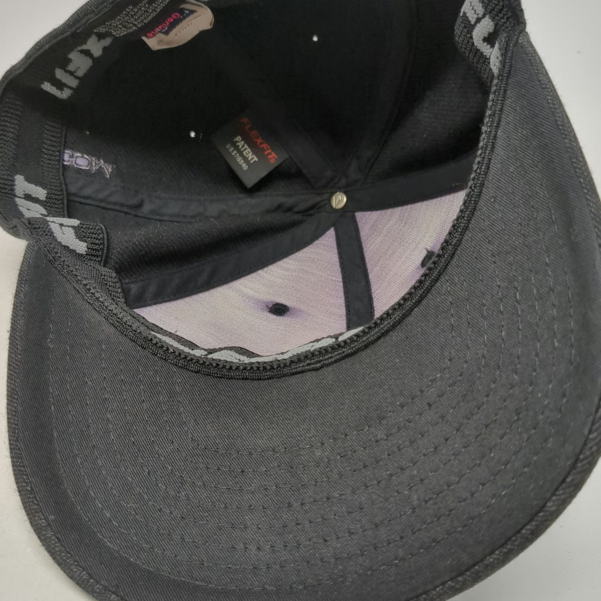 Volcom Baseball Cap Gray M Fitted Flexfit Embroidered Stone Logo Heathered Hat