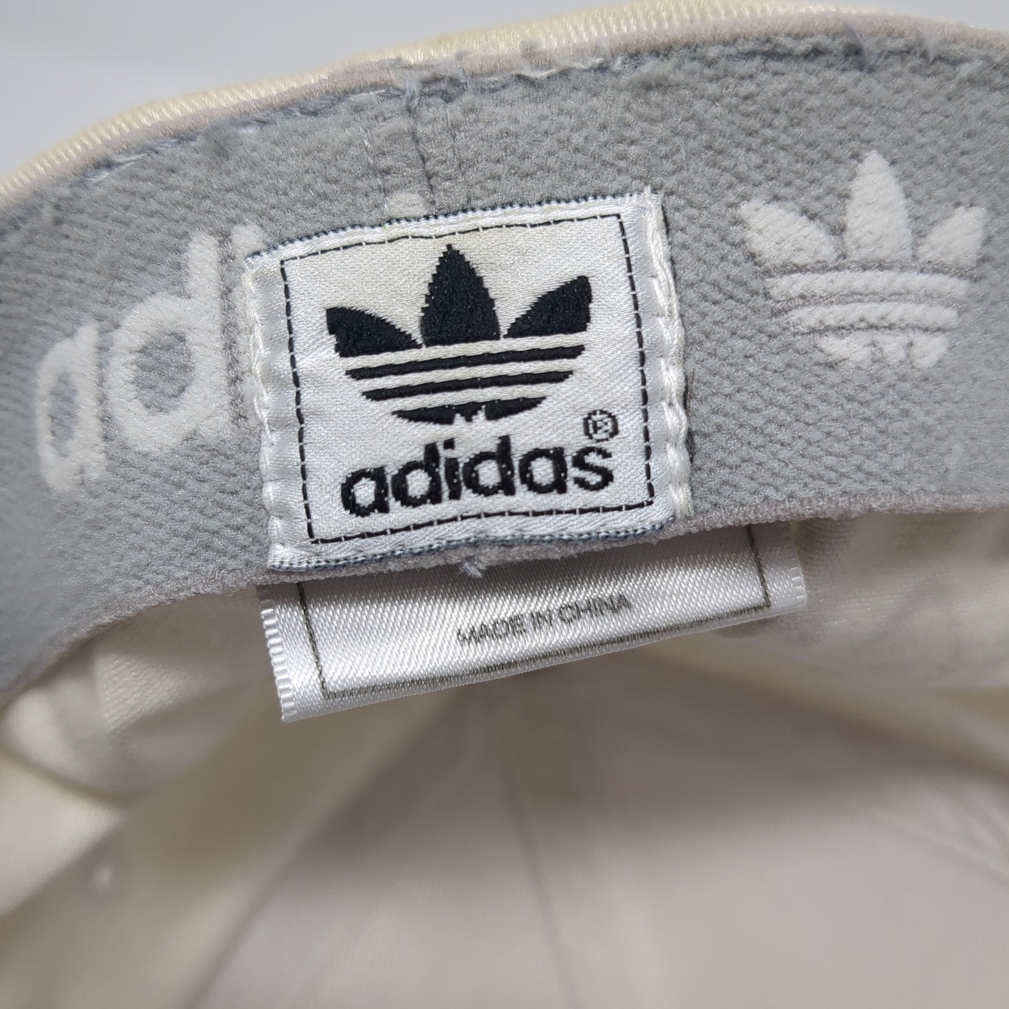 Adidas Fitted Baseball Cap White XL A-Flex Lightweight Embroidered 6 Panel
