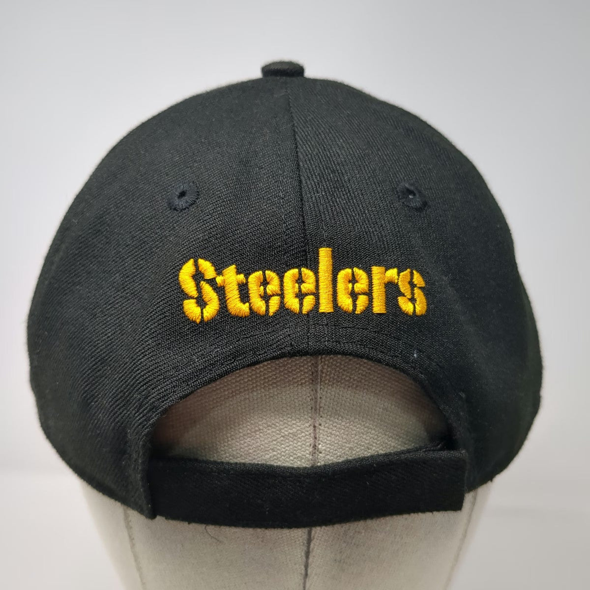 New Era Pittsburgh Steelers NFL Black Gray One Size 9FORTY Curved Brim Logo Hat