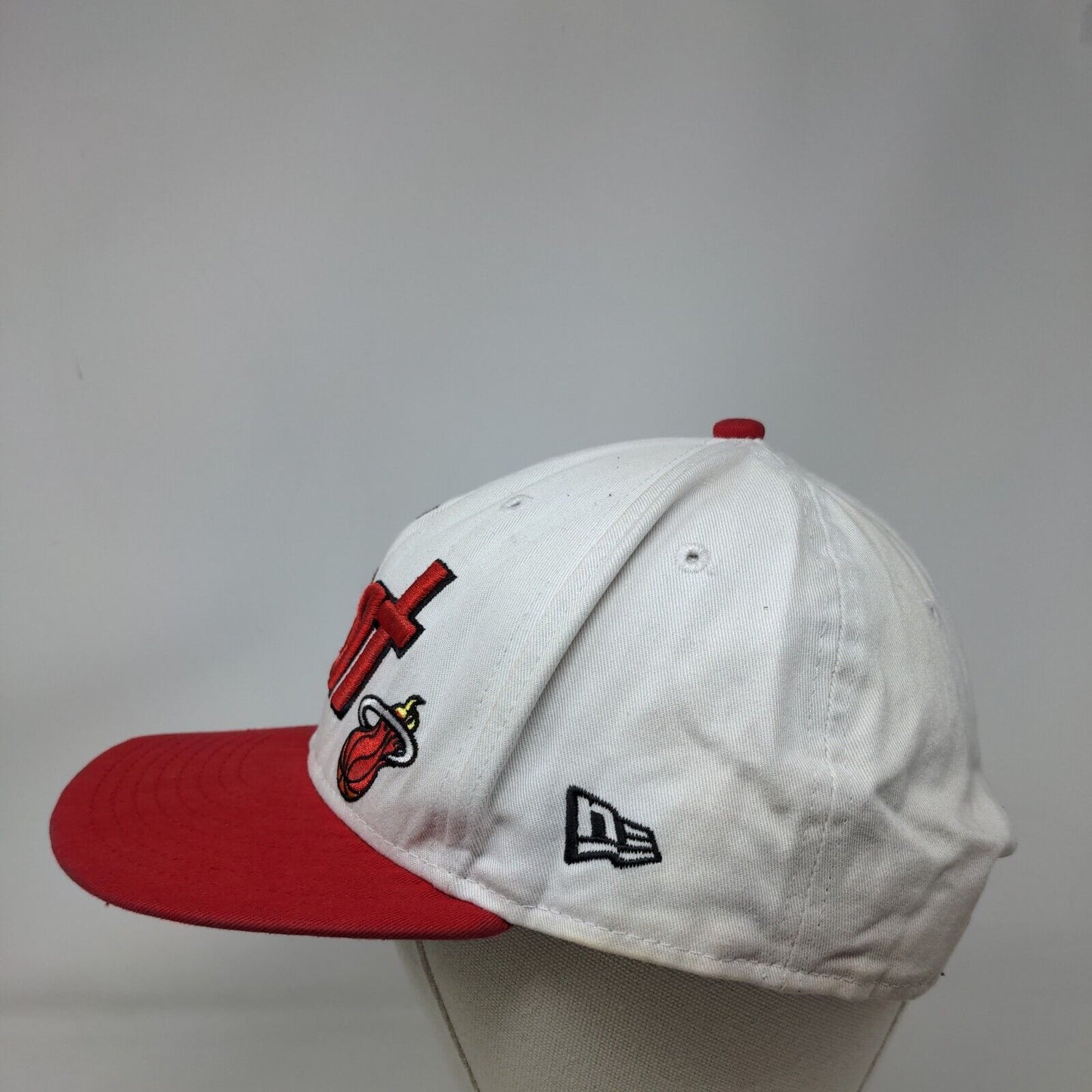 Miami Heat Snapback Hat White Red OSFM Embroidered New Era 9Fifty Hardwood NBA