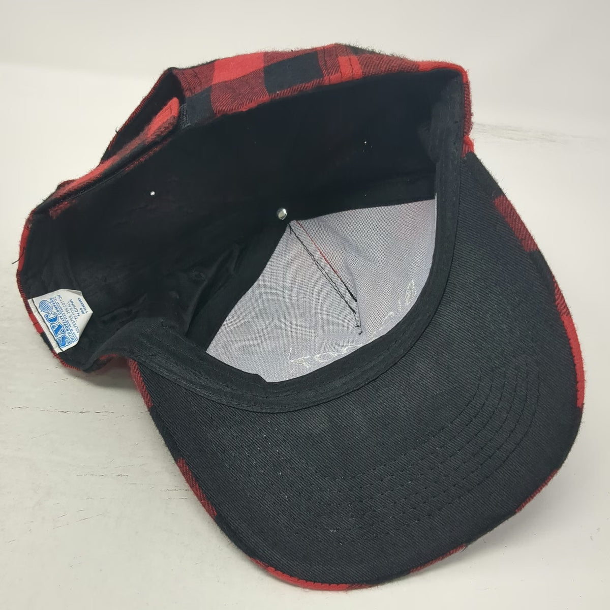 SNCO 5 Panel Red Hat One Size Bigfoot Washington Plaid Sasquatch Checkered