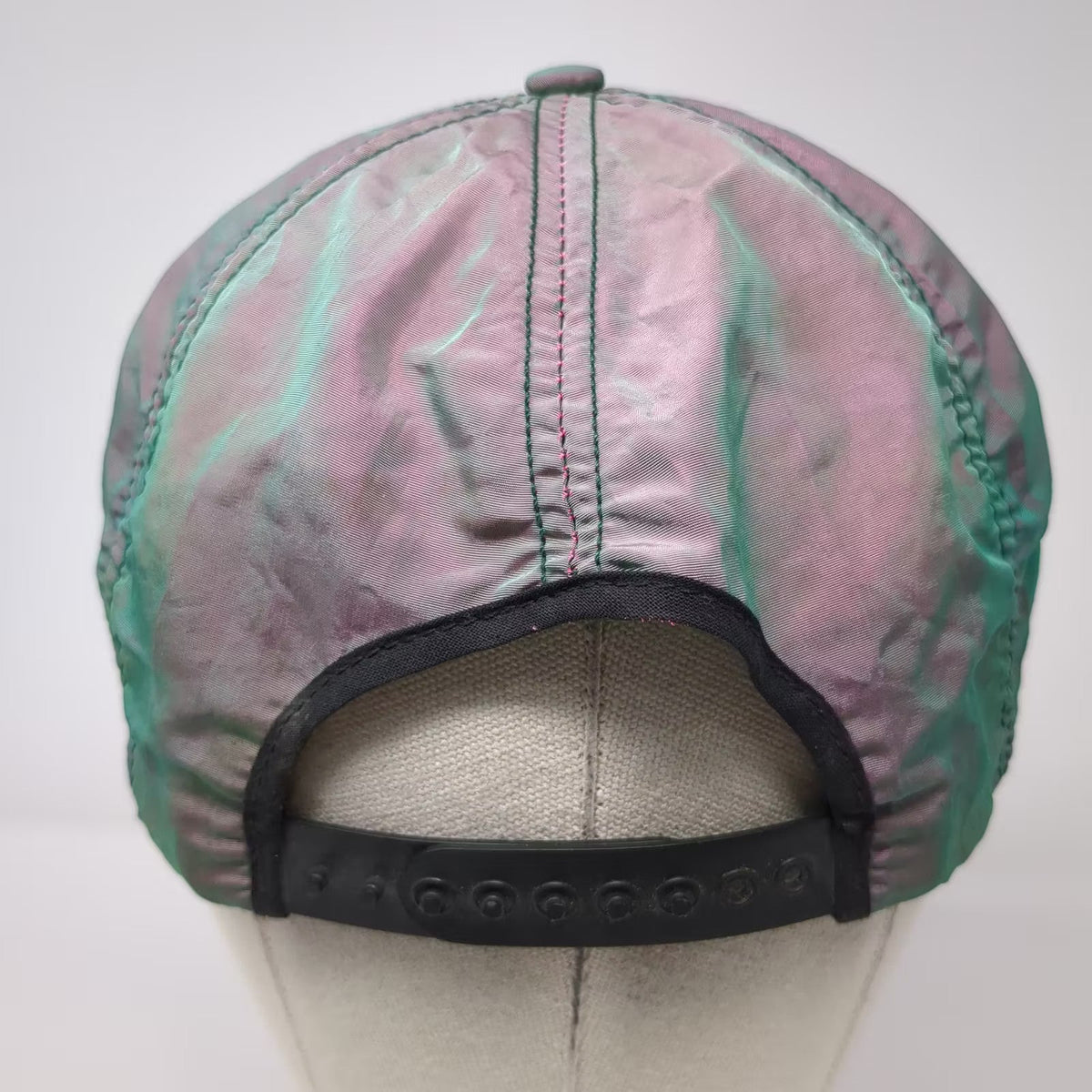Wilsonart Iridescent Green Purple 5 Panel Snapback Hat OS Vintage Embroidered OS
