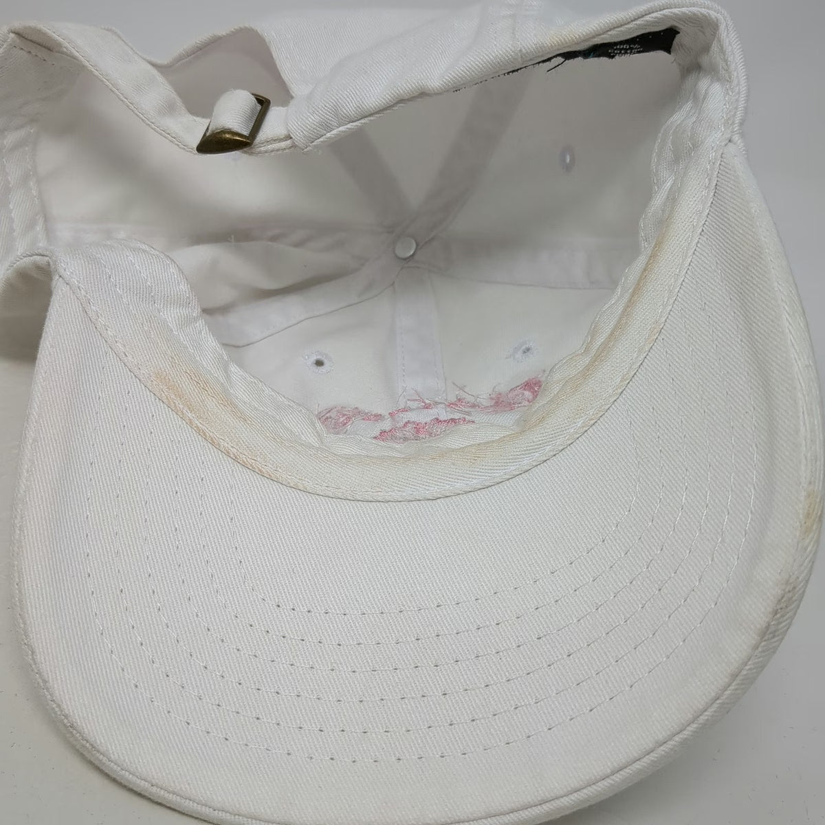 basecamp Baseball Cap White One Size Caymus Vineyards Embroidered Pink Leaf Hat