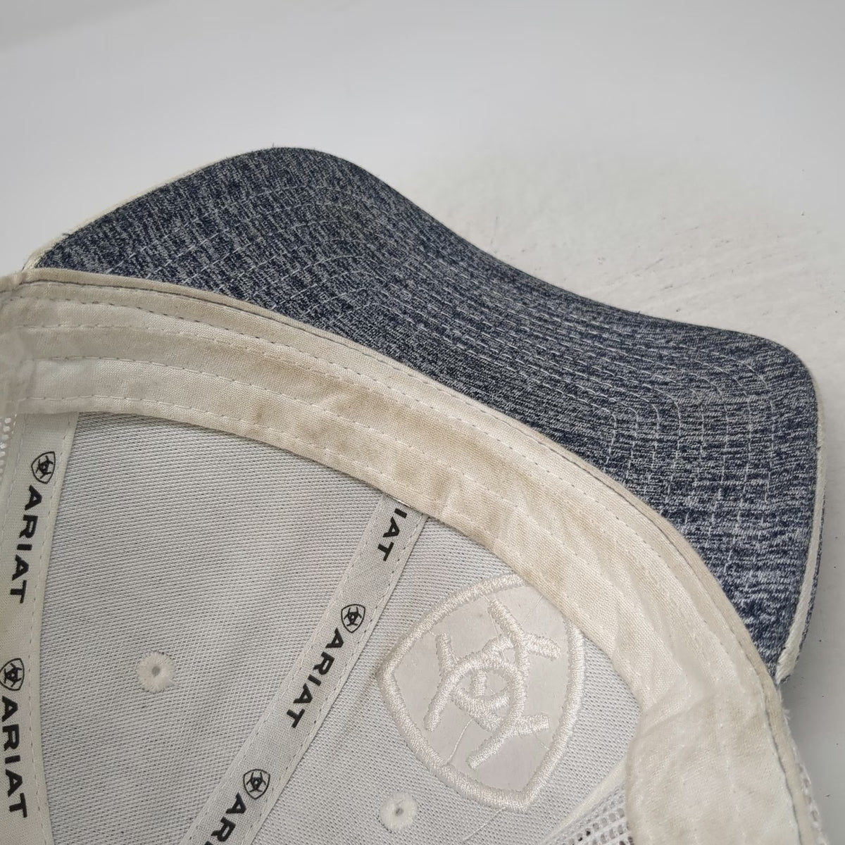 Ariat Trucker Hat Gray White One Size Mesh Back Snapback Heathered Shield Logo