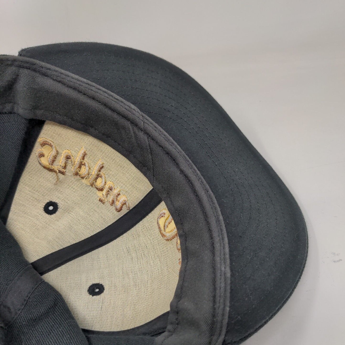 Tippin Down 40 Fitted Hat Black Size 7 3/4 Lightweight Embroidered 6 Panel Lids