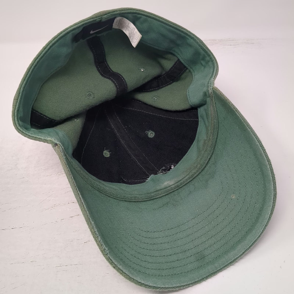 Nike Baseball Cap Green 7 1/4 Fitted Swoosh Logo Embroidered Cotton Hat