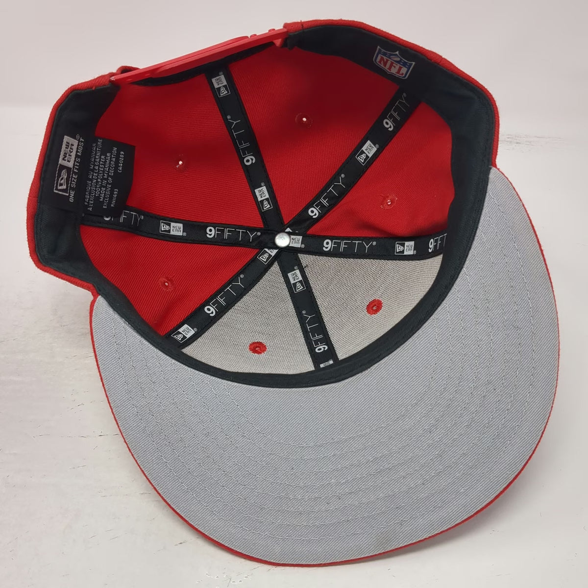 Kansas City Chiefs NFL New Era Snapback Hat Red One Size Flat Brim Arrowhead