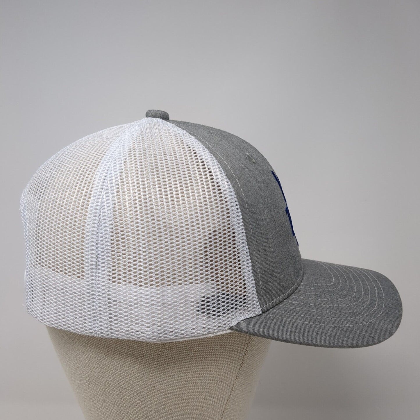 Tarantula Azul Snapback Mesh Back Trucker Hat Gray One Size Colorblock