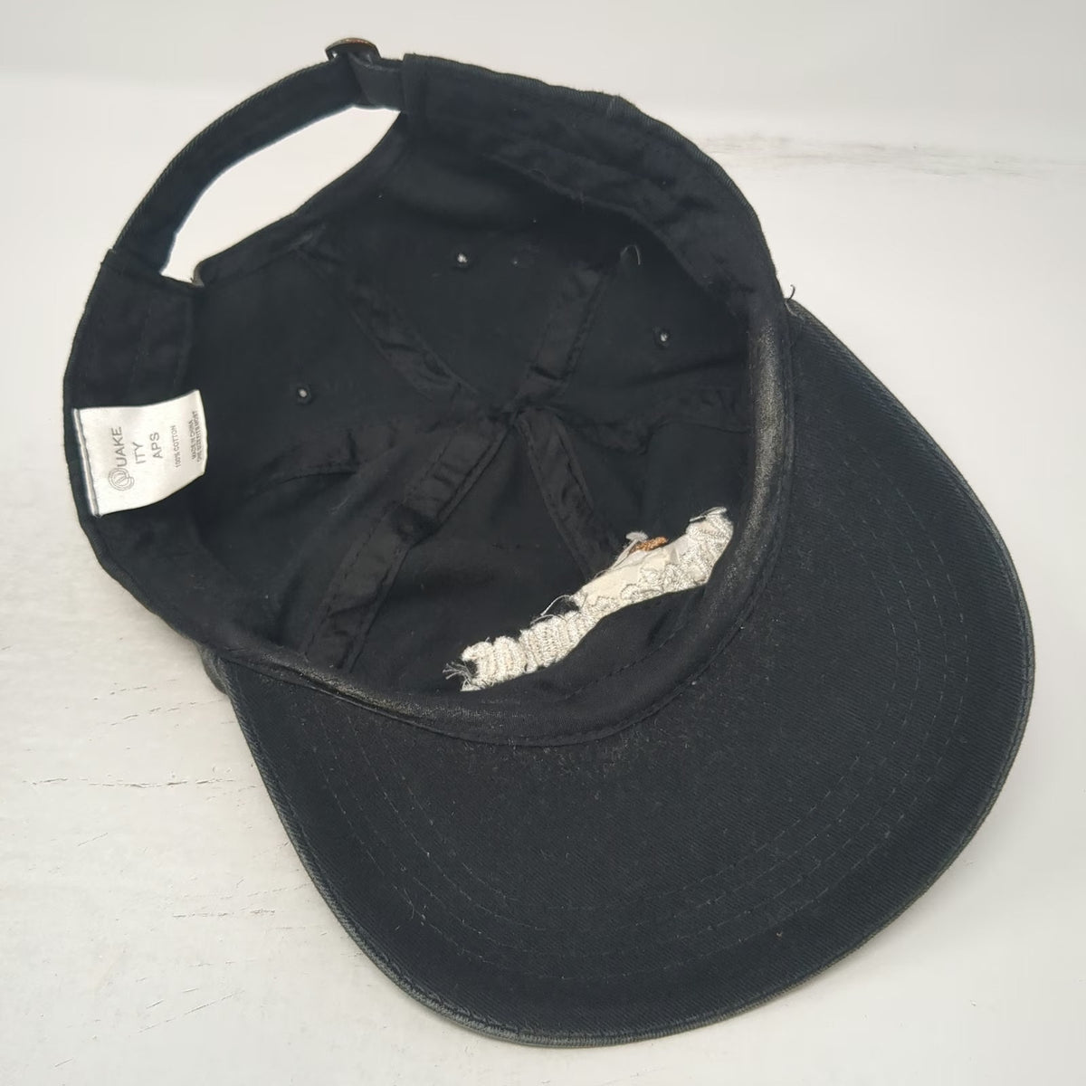 Quake City Baseball Cap Black Gold White One Size Kretschmar Deli Cotton Hat