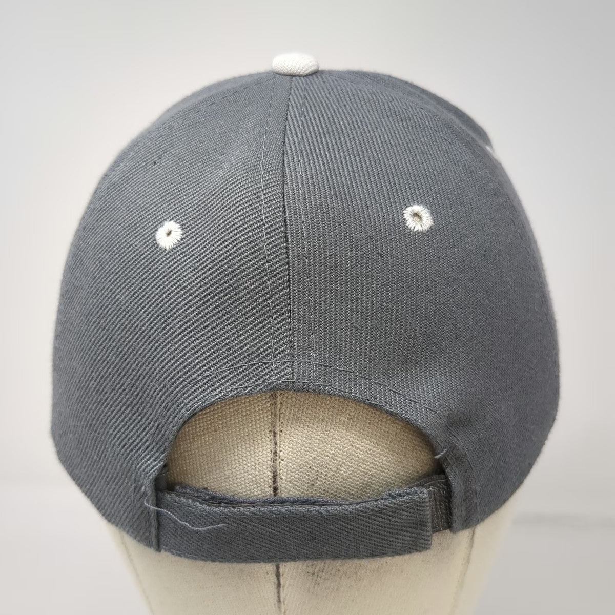 Gray Baseball Cap One Size Horse Equestrian Embroidery Strapback Wool Blend Hat