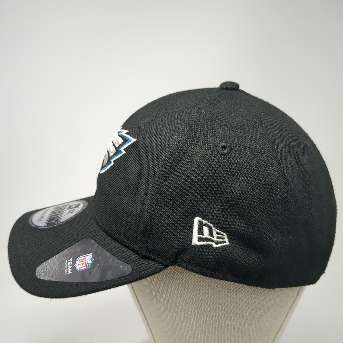 New Era Philadelphia Eagles NFL Snapback Hat Black One Size Embroidered Logo