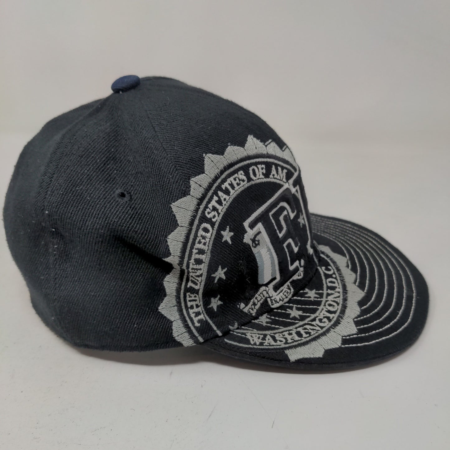 City Hunter Men's Fitted Hat Black Size M Embroidered FBI Logo 100% Polyester